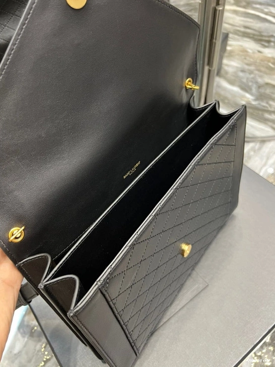 GABY YSL 0727